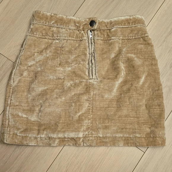 Free People Dust to Dust Crushed Velvet Fall Mini Skirt Creamy Tan - Picture 2 of 8